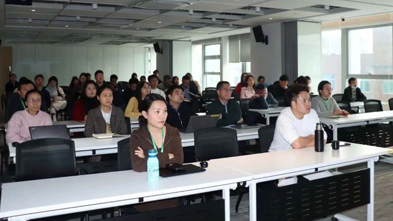 潔特生物“AI賦能”專題培訓(xùn)圓滿舉辦，開啟智能化深化新篇章！